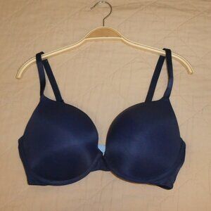 Pink by Victoria's Secret Where Everywhere Underwire Bra Size 36DD